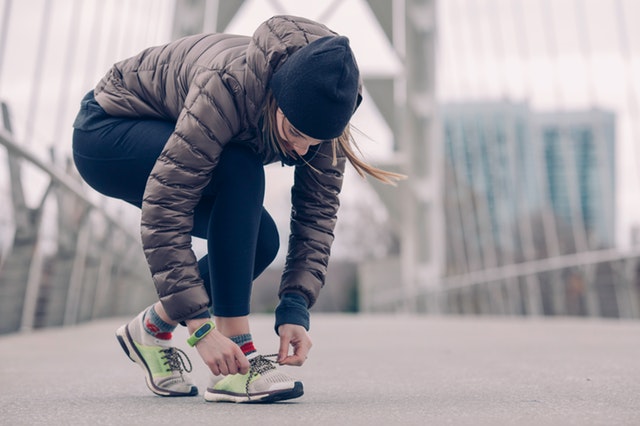 ultimate guide to staying fit while traveling