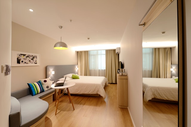 Find Travel Accommodations for Your Family