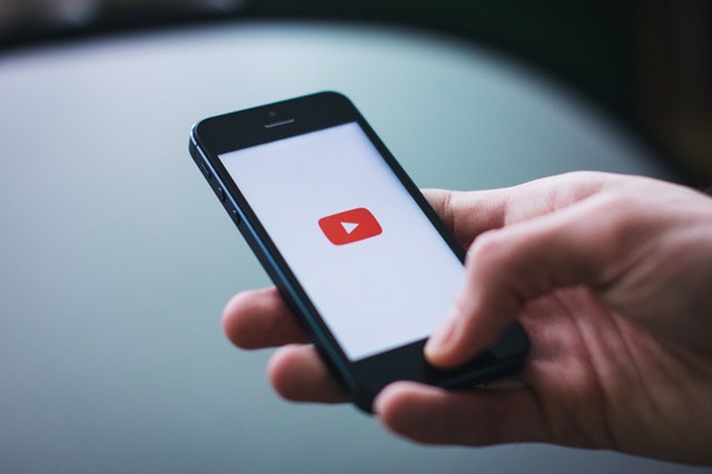 how to become a full-time youtuber