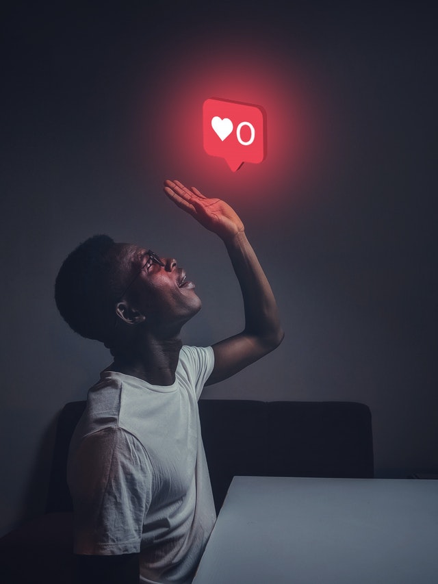 social media influencer